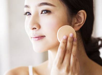 Sade Makyaj Modelleri