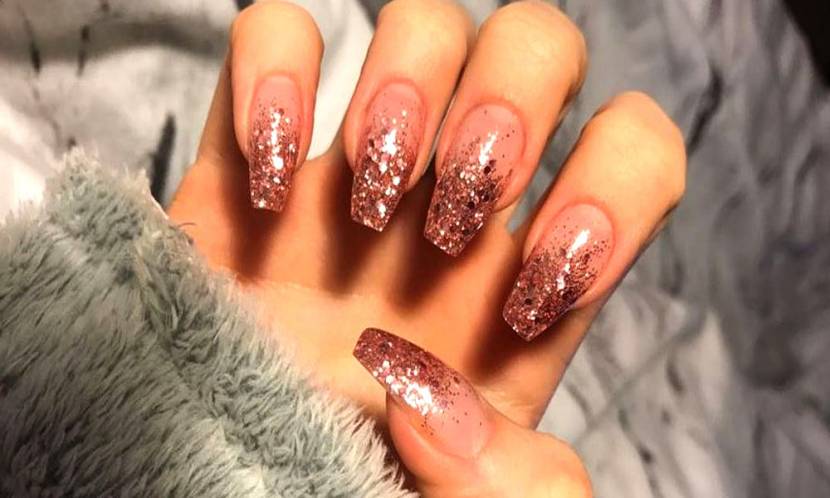 2019’un Tırnak Modası; Glitter!